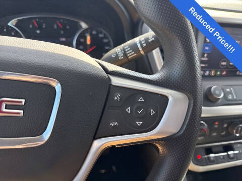 2023 GMC Acadia SLE