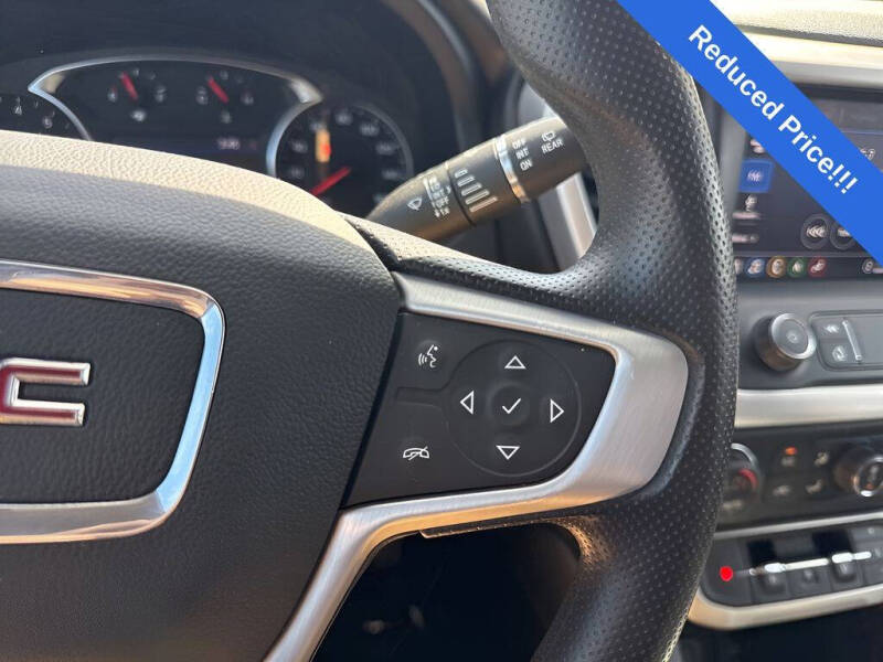 2023 GMC Acadia SLE
