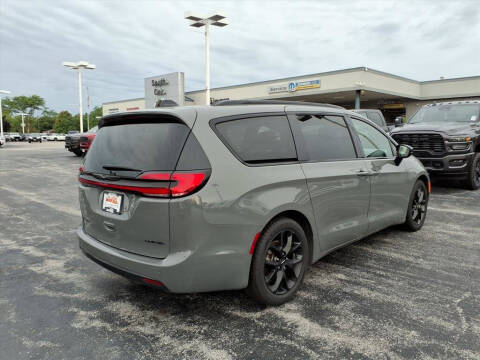 2025 Chrysler Pacifica Limited