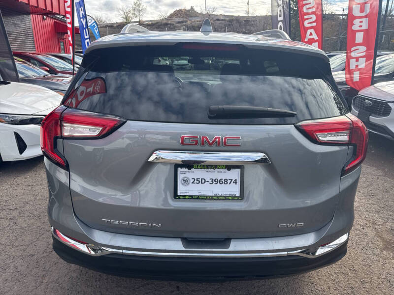 2024 GMC Terrain SLT