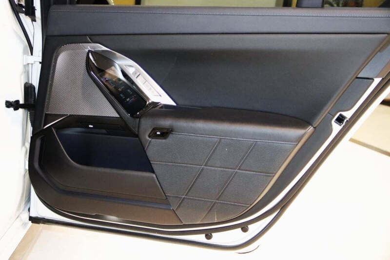 2023 BMW 7 Series 760i xDrive