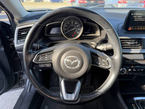 2017 Mazda MAZDA3 Touring