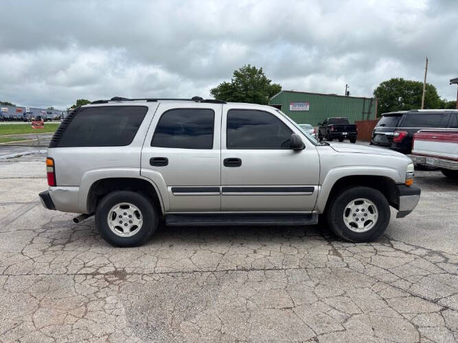 2004 Chevrolet Tahoe LS