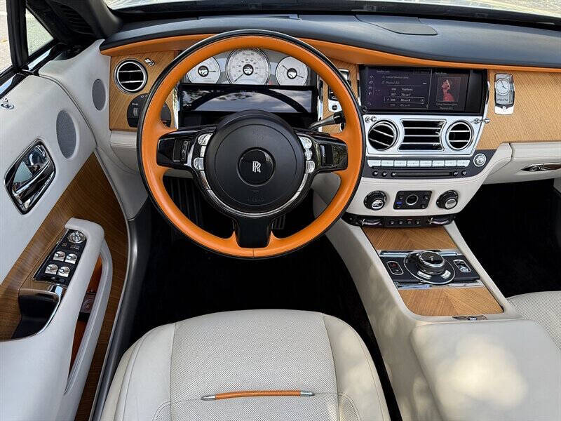 2019 Rolls-Royce Dawn 28