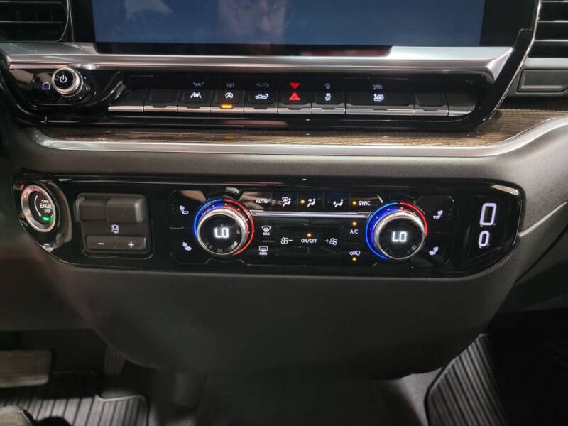 2026 GMC Sierra 1500 Elevation Standard