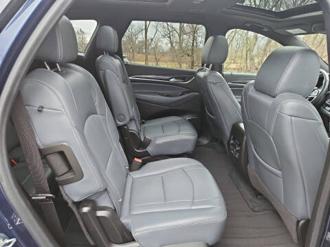 2022 Buick Enclave Essence