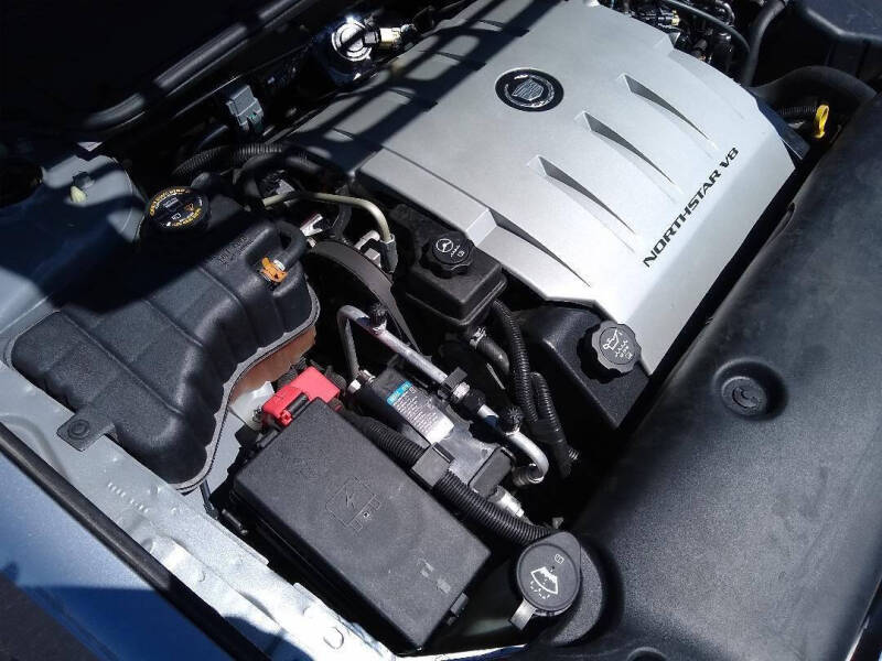 2005 Cadillac DeVille DHS