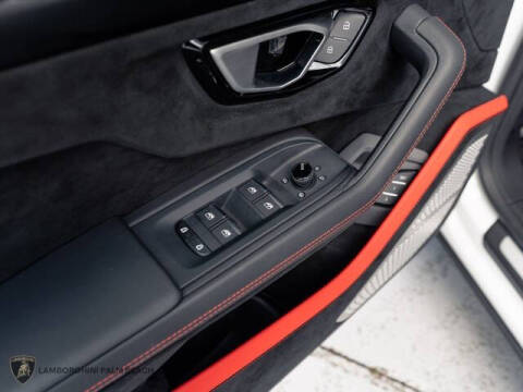 2024 Lamborghini Urus Performante