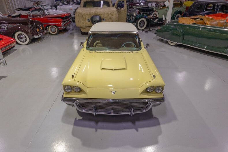 1959 Ford Thunderbird