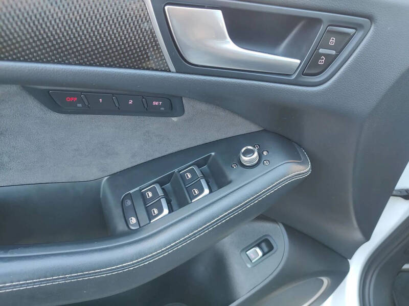 2016 Audi SQ5 3.0T quattro Premium Plus