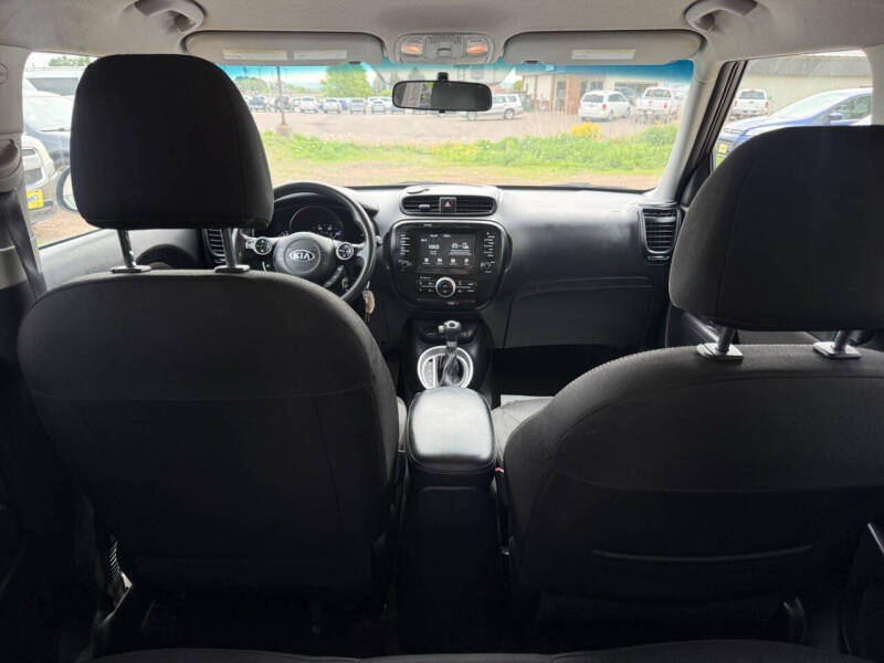 2019 Kia Soul +