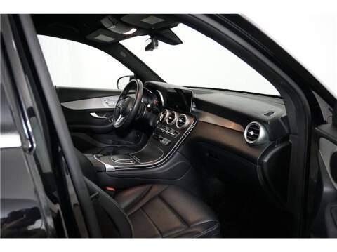 2020 Mercedes-Benz GLC GLC 300