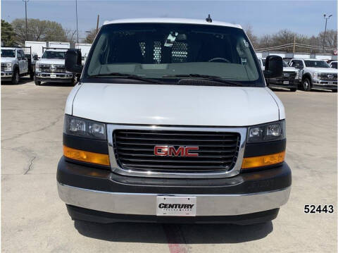2024 GMC Savana 2500