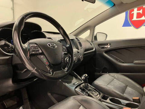 2017 Kia Forte5 EX
