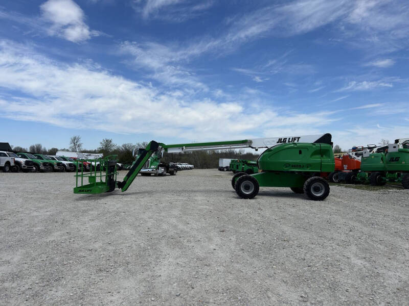2014 JLG 46' Manlift