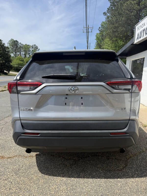 2021 Toyota RAV4 LE