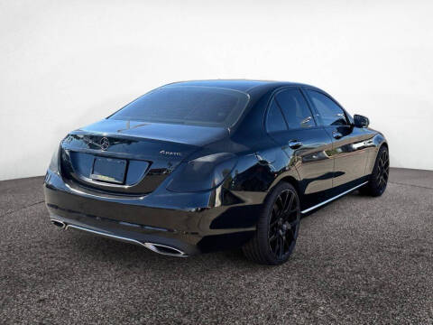 2016 Mercedes-Benz C-Class