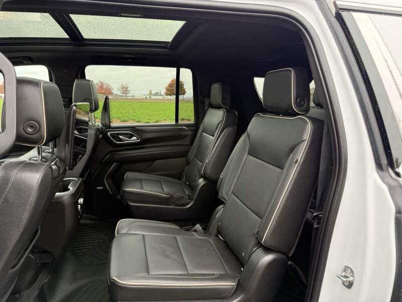 2021 GMC Yukon XL SLT