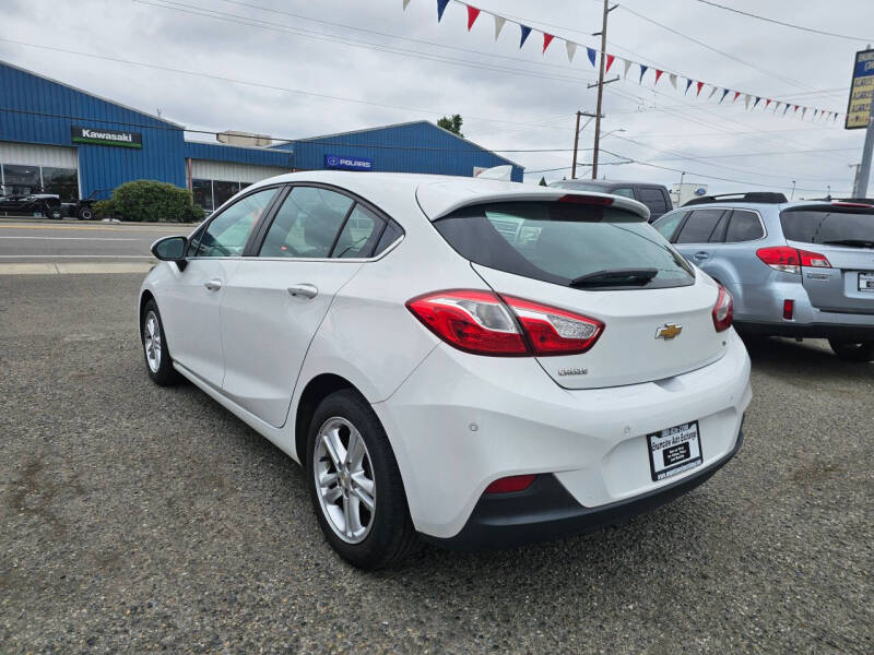 2017 Chevrolet Cruze LT Auto