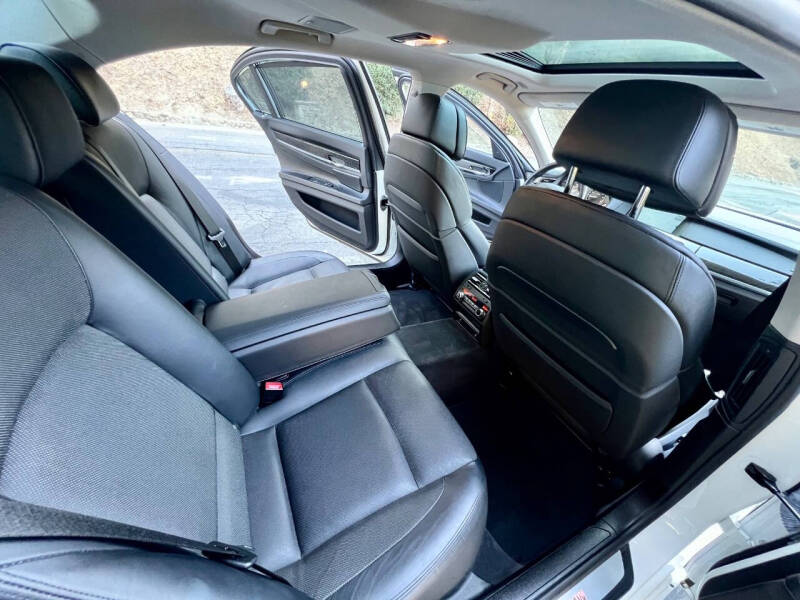 2012 BMW 7 Series 750Li