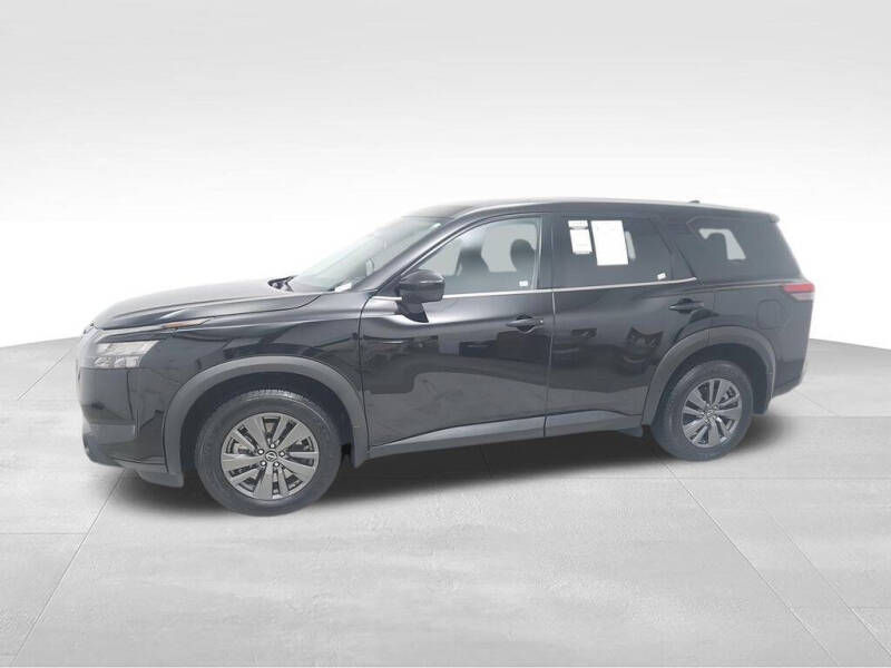 2023 Nissan Pathfinder S