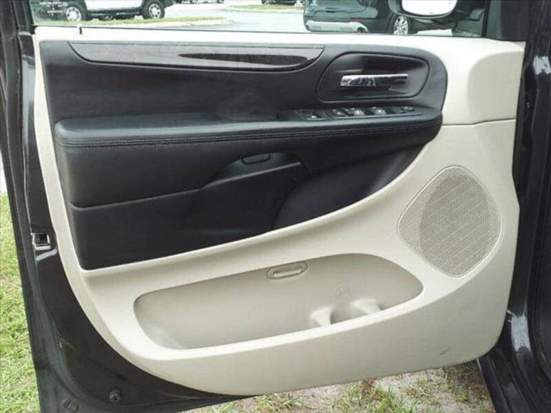 2012 Dodge Grand Caravan SXT