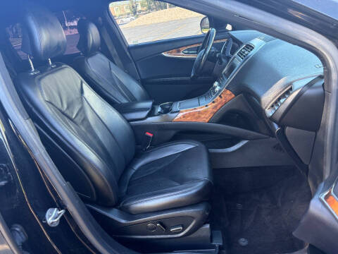 2016 Lincoln MKX Select
