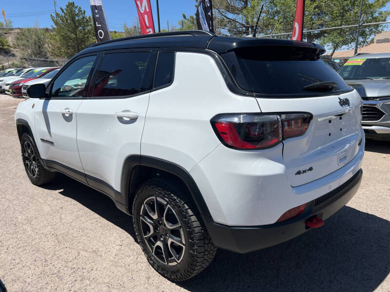 2025 Jeep Compass Trailhawk