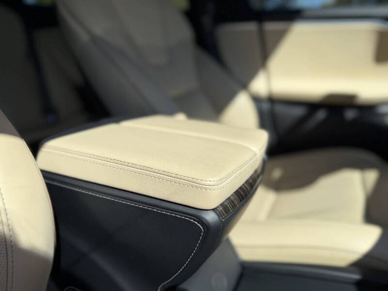 2017 Tesla Model S 90D