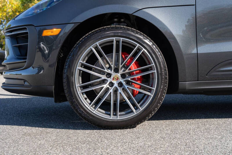 2026 Porsche Macan S