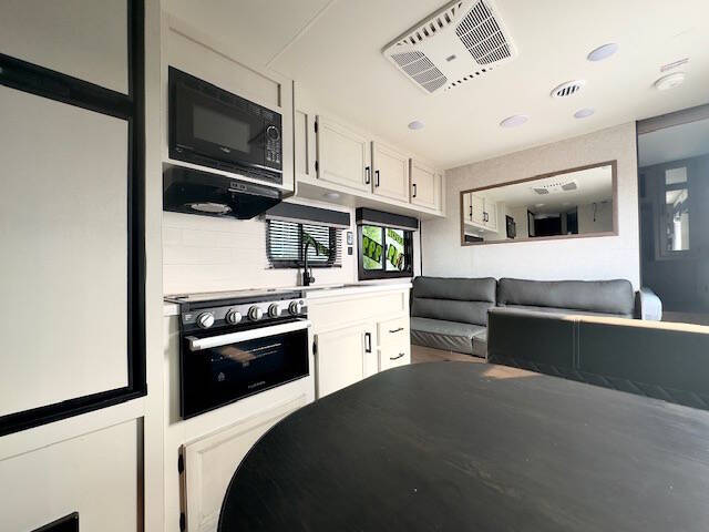 2023 Highland Ridge Open Ridge