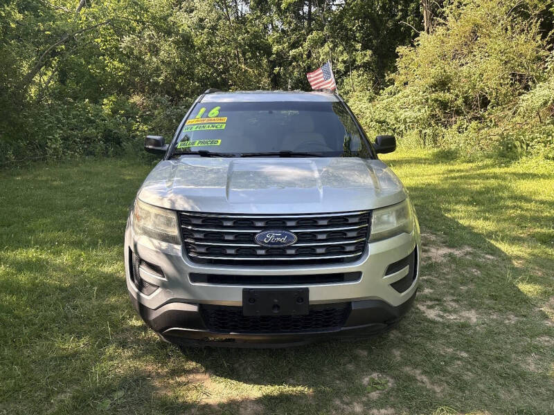 2016 Ford Explorer