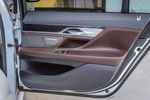 2020 BMW 7 Series 740i