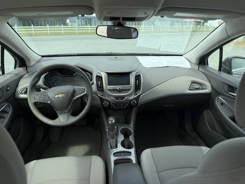 2018 Chevrolet Cruze LT Auto