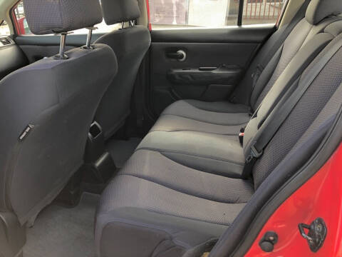 2009 Nissan Versa 1.8 S
