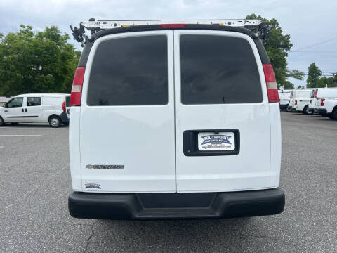 2017 Chevrolet Express 2500