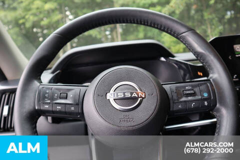 2023 Nissan Pathfinder SL