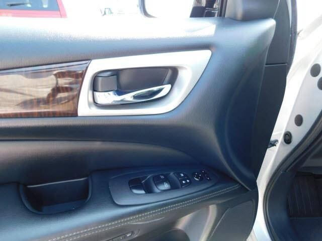 2013 Nissan Pathfinder Platinum