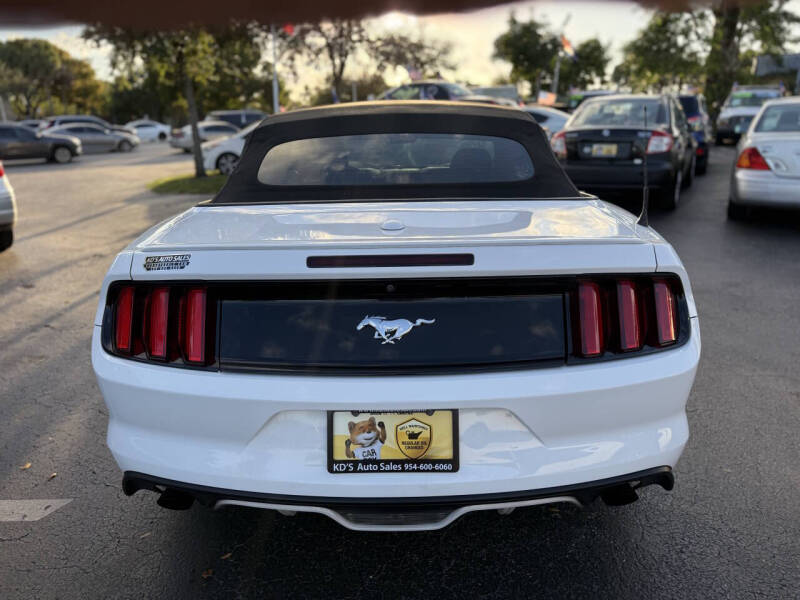 2016 Ford Mustang EcoBoost Premium