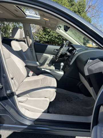 2012 Nissan Rogue SV w/SL Package