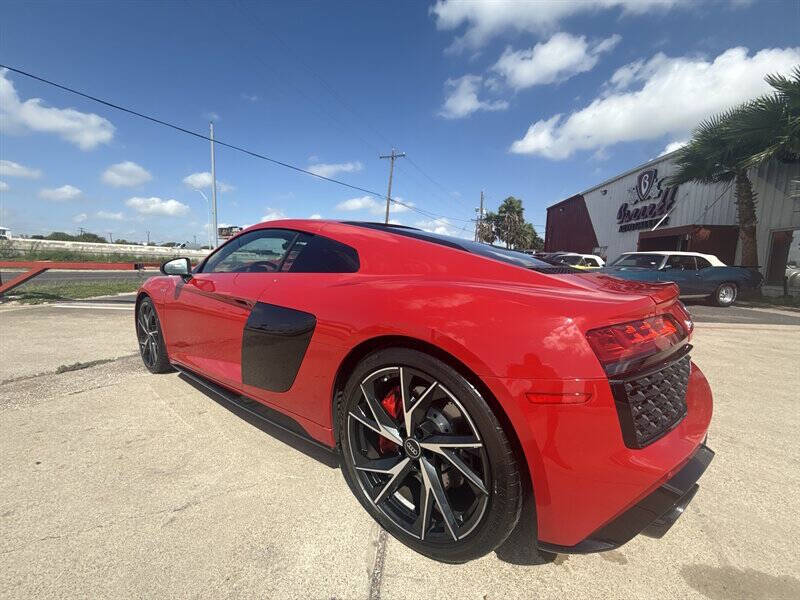 2023 Audi R8 5.2 V10 performance