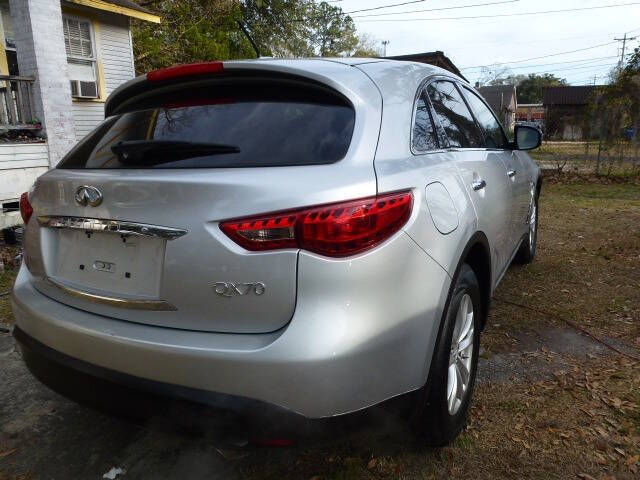 2016 Infiniti QX70