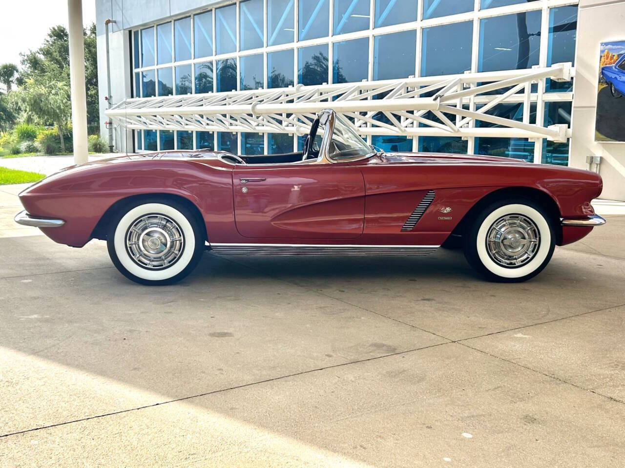 1962 Chevrolet Corvette 4