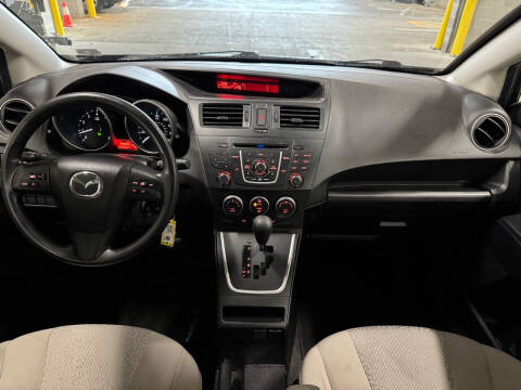 2012 Mazda MAZDA5 Sport