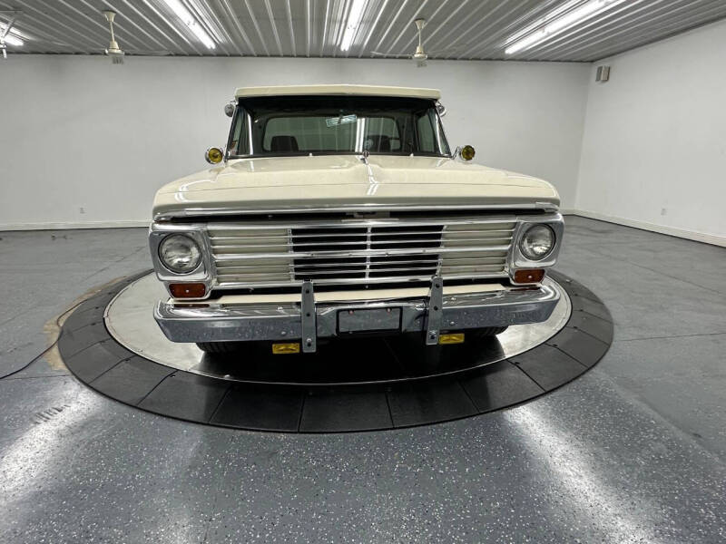 1969 Ford F-100