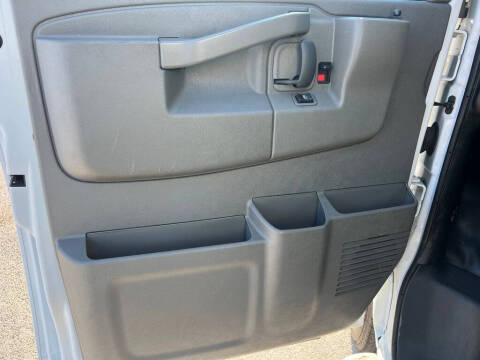 2024 GMC Savana 2500