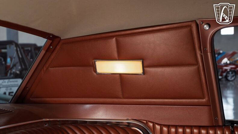 1966 Ford Thunderbird