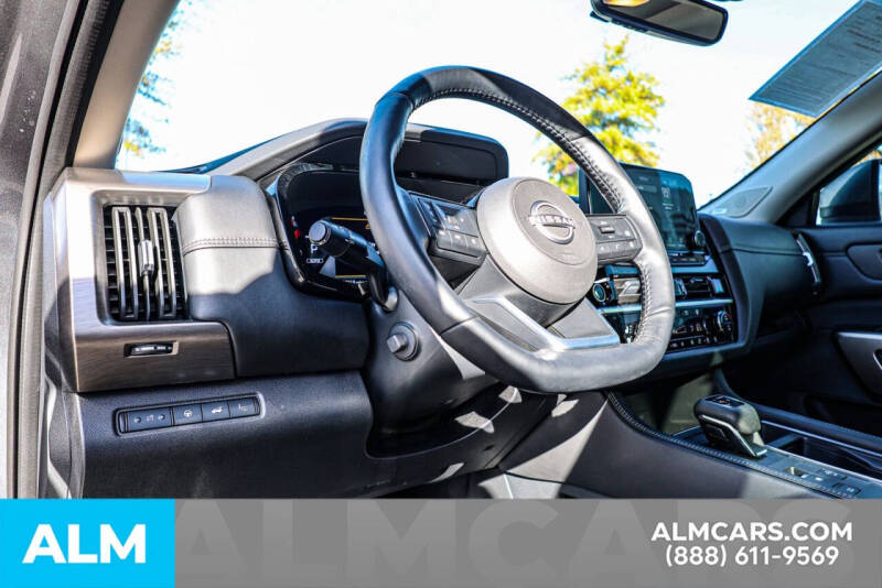 2024 Nissan Pathfinder Platinum