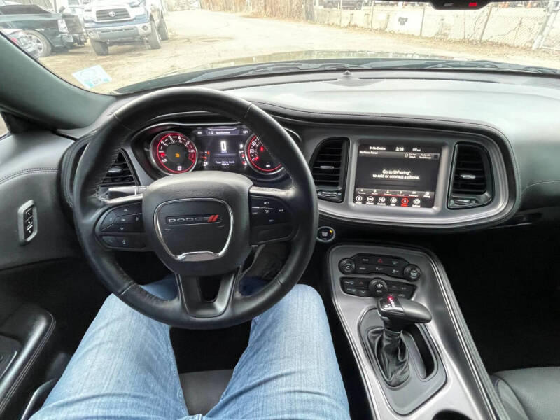 2023 Dodge Challenger SXT