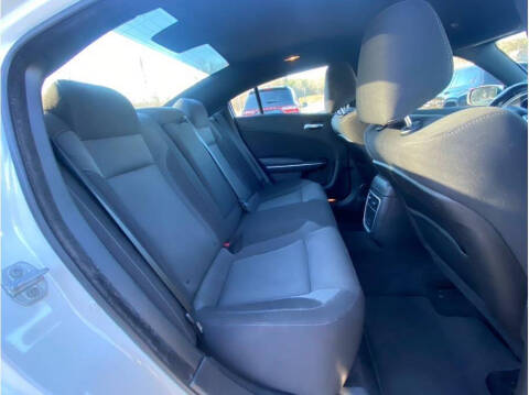 2017 Dodge Charger SXT